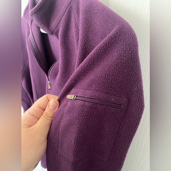 Women’s LLBean fleece pullover - Picture 2 of 9